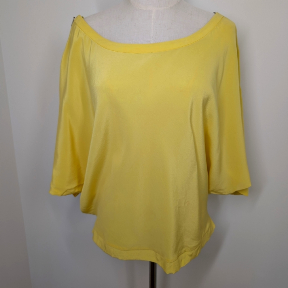 Yellow 100% Silk Oversized Short Sleeve Blouse With Zip Details